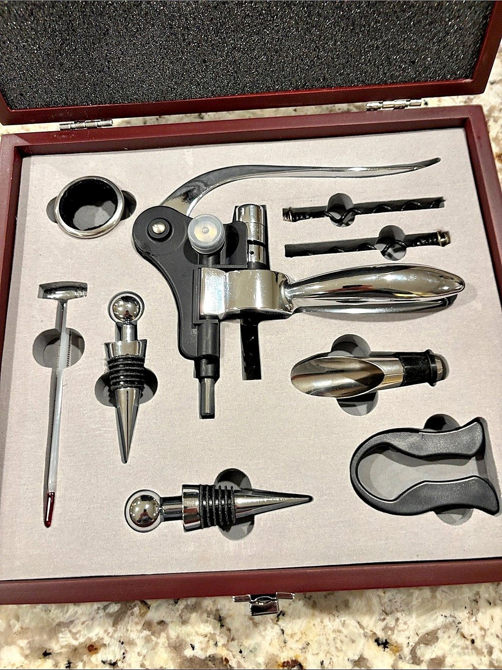 Wine Bar Tool Set in Silver Like New